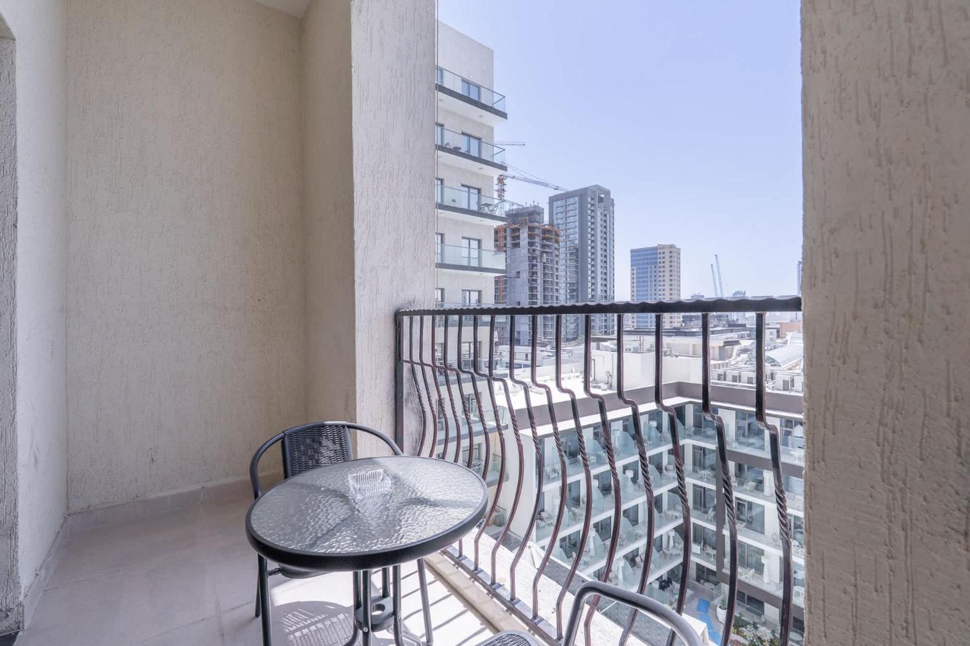 Apartment 1 Bedroom In G24 - A Away From *